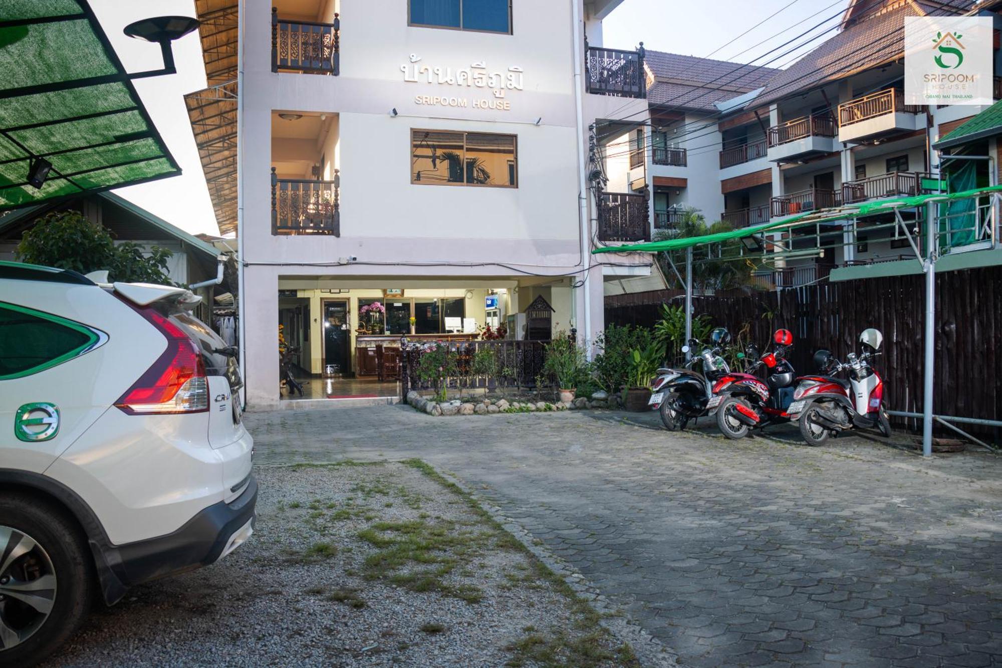 Hotel Sripoom House 1 à Chiang Mai Extérieur photo