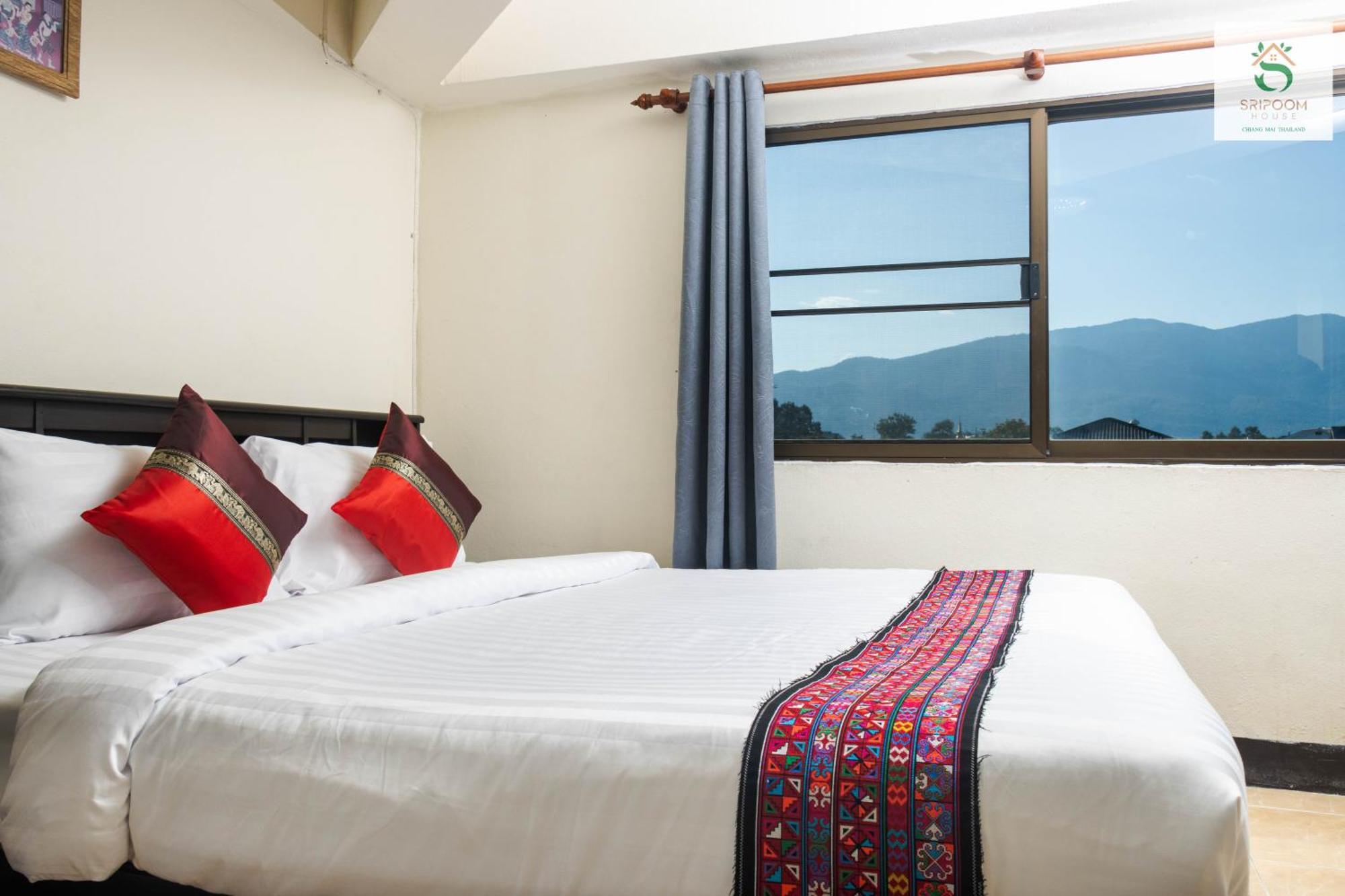 Hotel Sripoom House 1 à Chiang Mai Extérieur photo