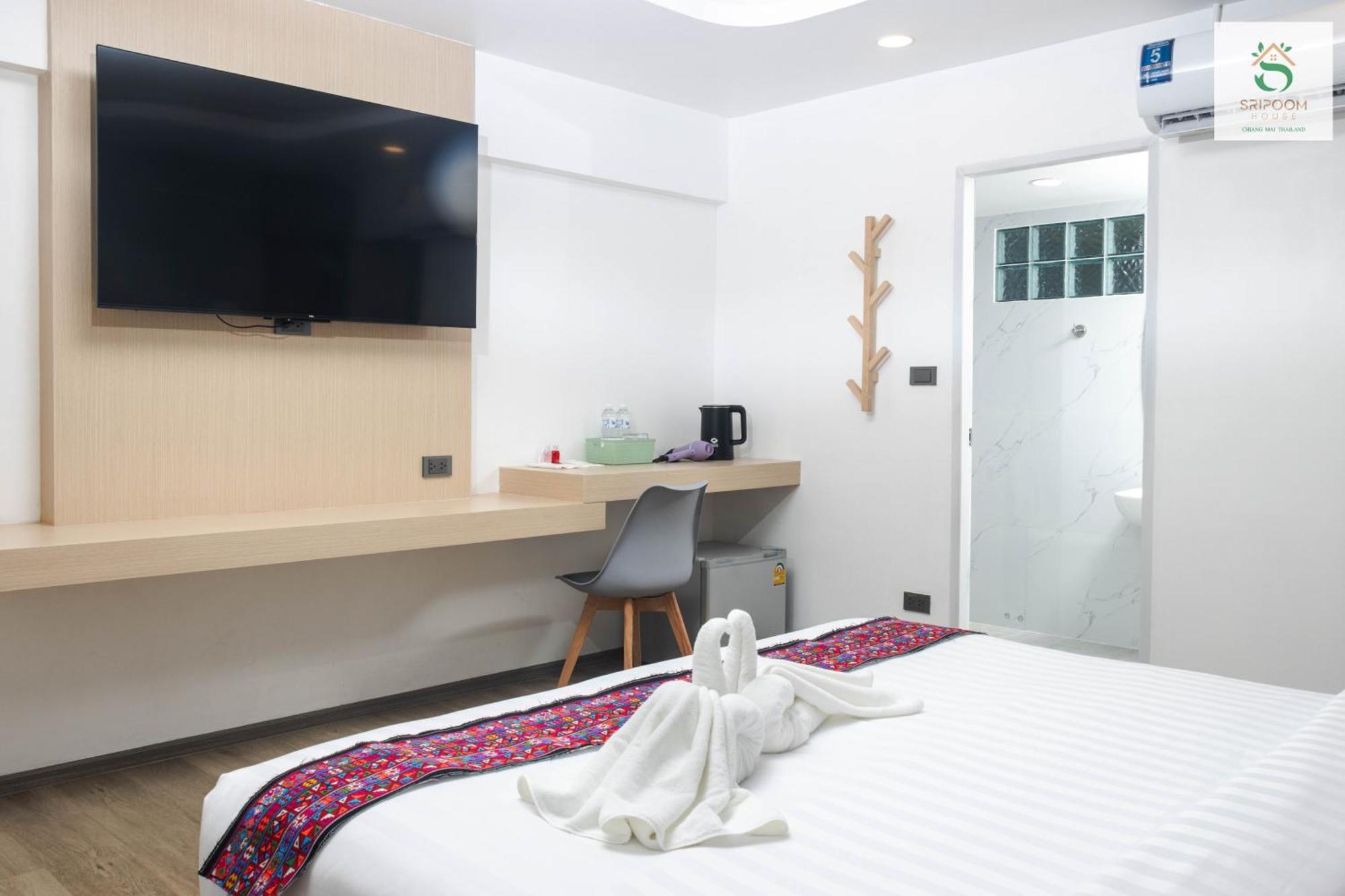 Hotel Sripoom House 1 à Chiang Mai Extérieur photo