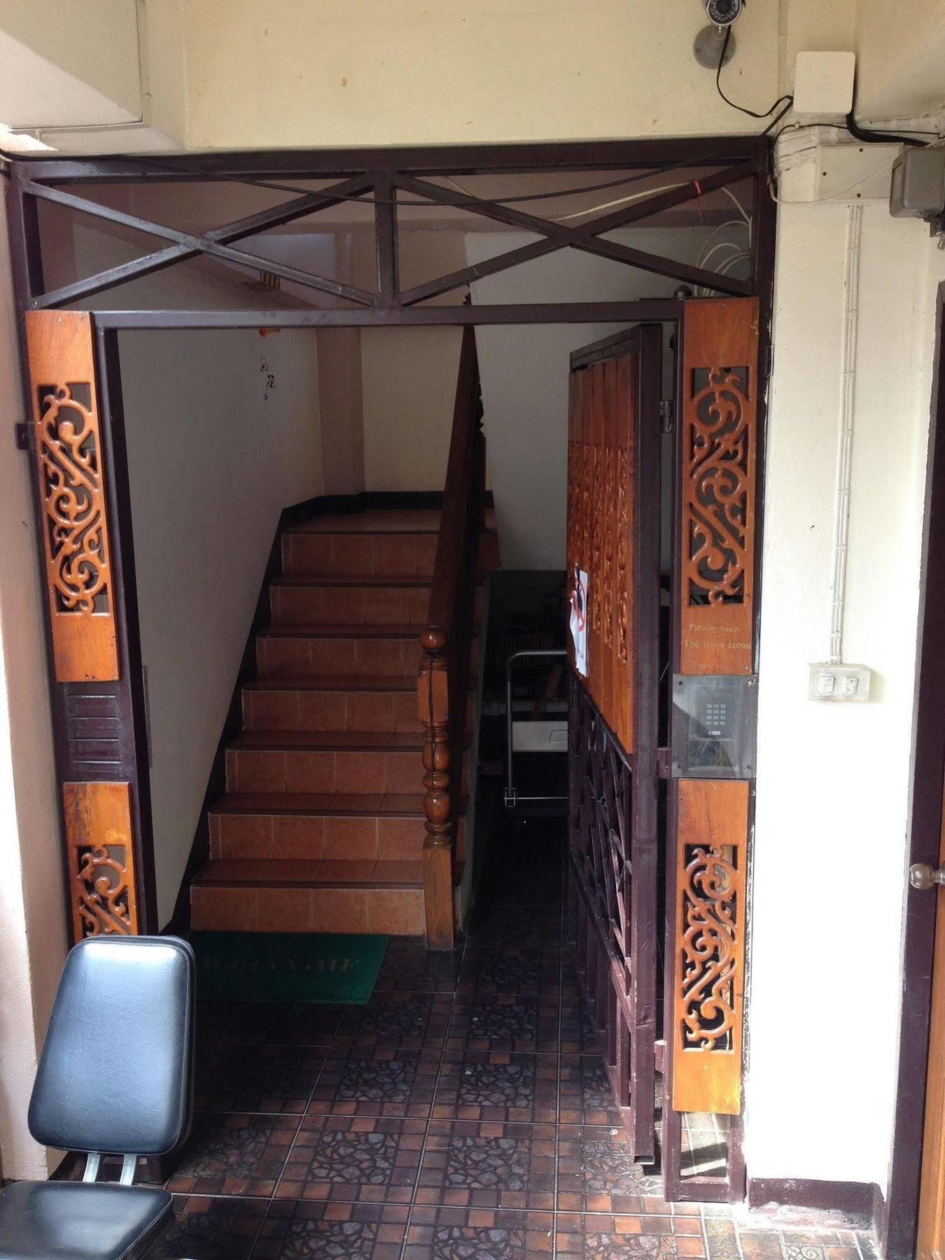 Hotel Sripoom House 1 à Chiang Mai Extérieur photo
